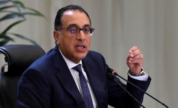 الحكومة تنفي خفض "كوتة" استيراد السيارات 20% بدءًا من الشهر الجاري