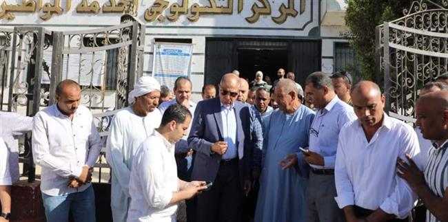 محافظ المنيا يتفقد المركز التكنولوجي في مطاي 