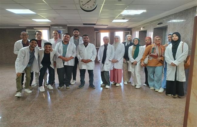 "صحة قنا": بدء تدريب طلاب الإمتياز من صيادلة الجامعة
