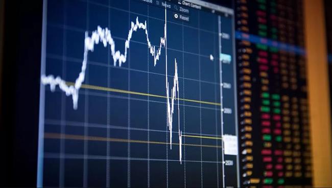 تباين مؤشرات البورصات الأوروبية في مستهل التعاملات