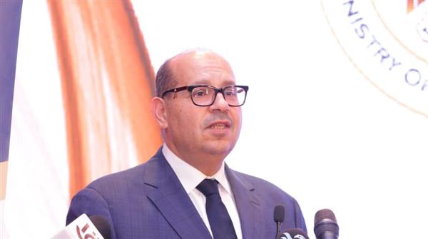 إدريس يقبل تظلمين من قائمة نور في انتخابات السباحة