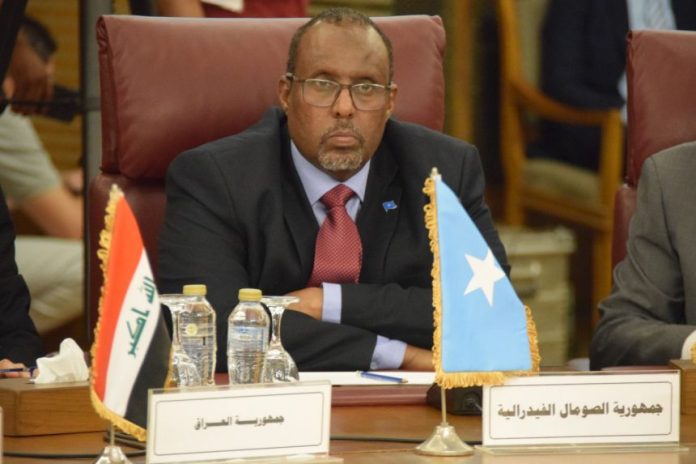 سفير الصومال يبحث مع "المستثمرات العرب" خلق شراكات بين رجال الأعمال