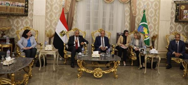 محافظ المنيا يستقبل وفد منظمة الفاو وسفيرة النرويج