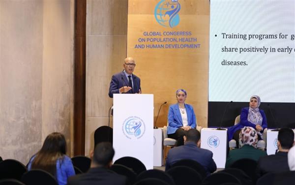 جلسة حوارية حول الربط بين صحة الفم والصحة العامة في المؤتمر العالمي للسكان 2024