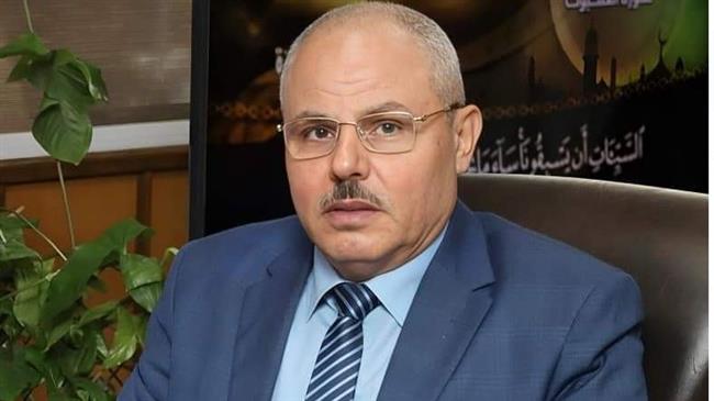 جامعة قناة السويس تنظم ندوة حول الوقاية من تسوس الأسنان ضمن "بداية " 