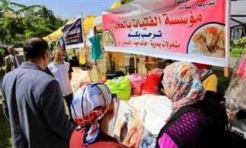 مؤسسة الفتيات بالعجوزة تشارك فى معرض الزهور بالقاهرة