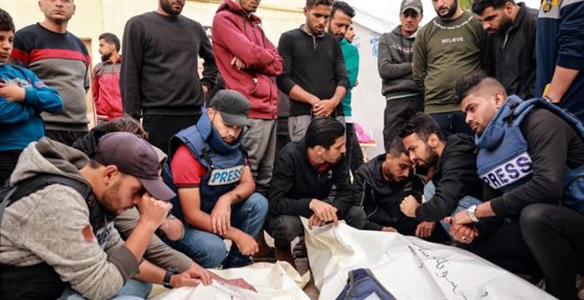 جرائم لا تغتفر.. الاحتلال يتعمد استهداف الصحفيين في جنوب لبنان