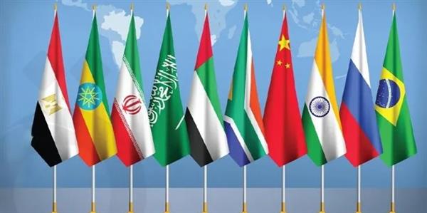 كاتب صحفي: قدرات "بريكس" تحتاج إلى ترشيد للتأثير فى صنع القرار العالمى