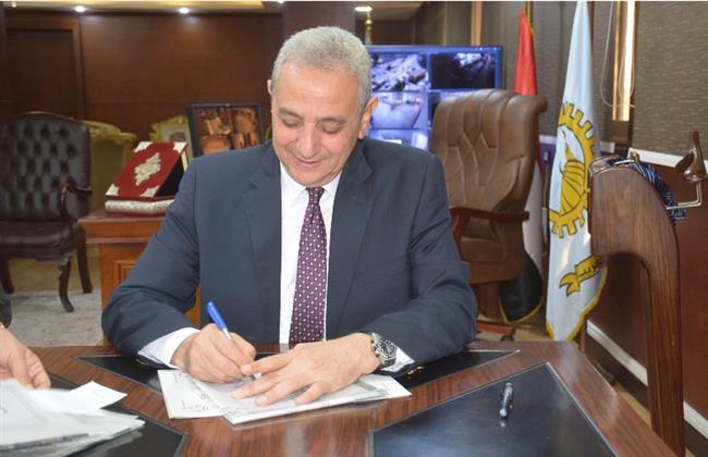 محافظ الغربية: التنفيذين يوافقون على اعتماد الأحوزة العمرانية لـ43 قرية و278 عزبة