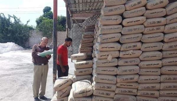 ضبط 118 طن مواد بناء مجهولة المصدر قبل ترويجها بالشرقية