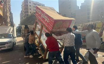 إزالة تعديات وإشغالات بشارع الدكتور لاشين بمنطقة فيصل