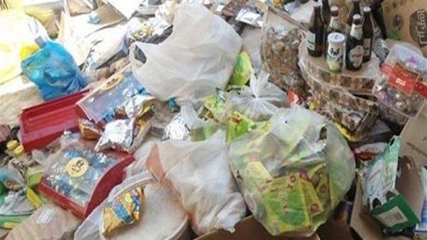إعدام 29 كيلو أغذية و17 لتر سوائل وعصائر وألبان ومشروبات تالفة في الأقصر 