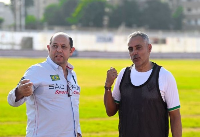 الدوري المصري .. أحمد سليمان يؤازر لاعبي الزمالك في مران اليوم