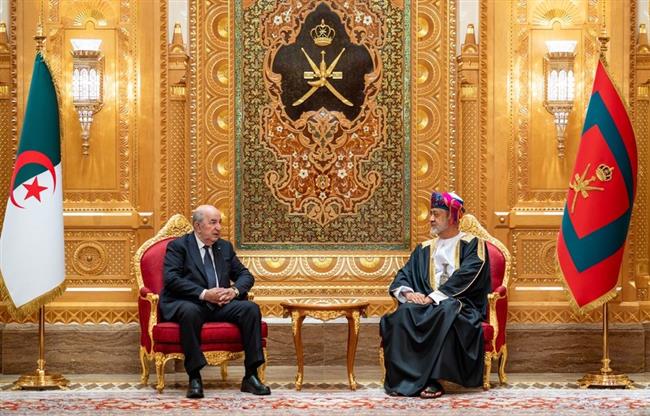 سلطان عمان والرئيس الجزائري يعقدان جلسة مباحثات