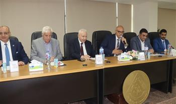 محافظ القليوبية يشارك فى اجتماع مجلس أمناء مدينة العبور
