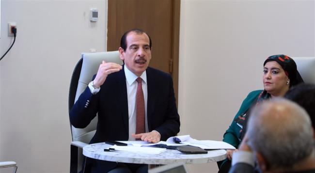 نائب وزير الصحة يوصي بسرعة الانتهاء من رفع أداء 252 وحدة رعاية أولية 
