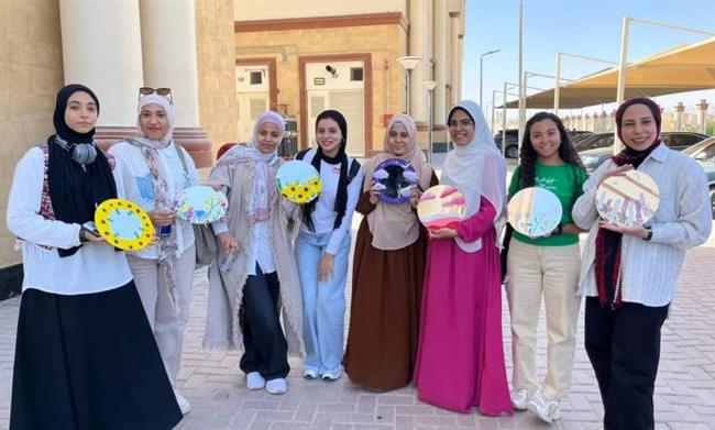 جامعة أسيوط الأهلية تنظم ورشة فنية لدعم المواهب الإبداعية للطلاب