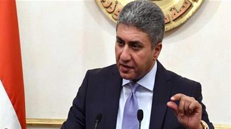 وزير السياحة: طريقة تنظيف أسود قصر النيل صحيحة تحت إشراف «الأعلى للآثار»