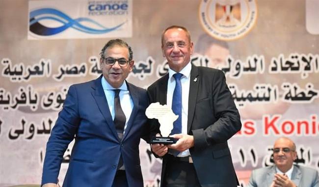 "أيمن شويتة" يعتذر عن الترشح لـ منصب رئاسة اتحاد الكانوي والكياك 