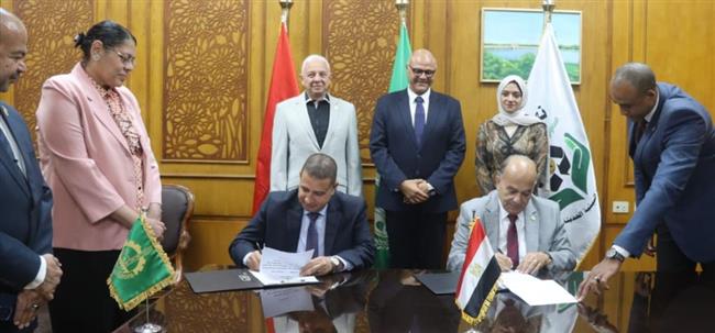 القليوبية تجدد التعاقد مع  "نهضة مصر" 
