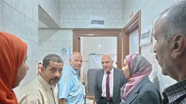 وكيل وزارة الصحة بالقليوبية يحيل المقصرين بإدارتي بنها وطوخ للتحقيق 