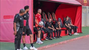 علي معلول يواصل برنامجه التأهيلي فى مران الأهلي