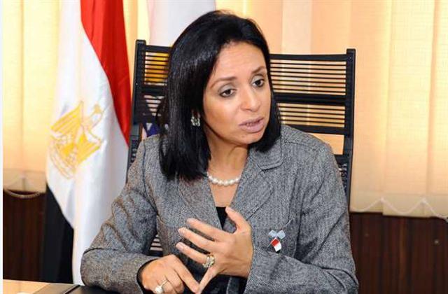  وزيرة التضامن توجه بغلق داري رعاية اجتماعية للبنين والبنات بأسوان