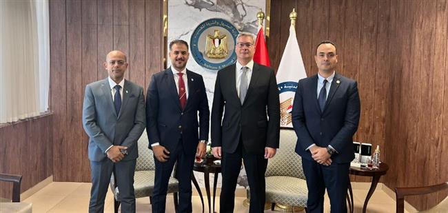 تعاون مصرى إماراتى فى مجال البترول واستقبال أولى الناقلات البترولية الإماراتية 