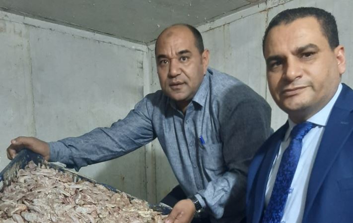 الجيزة .. ضبط منشأة تنتج مصنعات اللحوم باستخدام جلود وعظام الدواجن