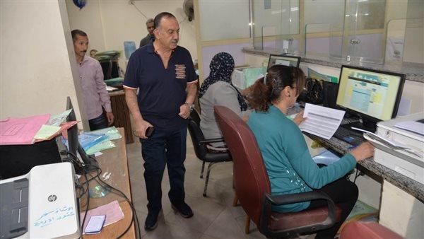 محافظ أسيوط يوجه بتقديم الحلول الفورية لأية مشكلات للانتهاء من ملفات التقنين