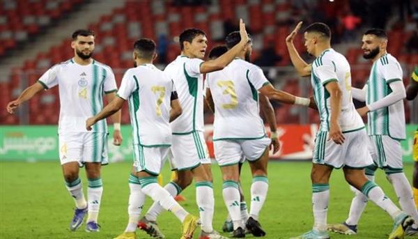 كأس أمم إفريقيا.. منتخب الجزائر يصل غينيا الاستوائية لخوض مباراة بالتصفيات الإفريقية