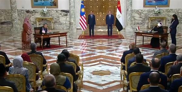 "كاتب": الدور المصري في القضية الفلسطينية مُثَمَّن من كل دول العالم