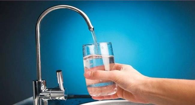 الجيزة: عودة المياه بصورتها الطبيعية تدريجيا للمناطق المتأثرة في حدائق الأهرام 