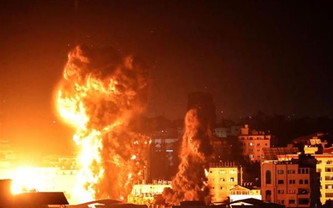 استشهاد 6 فلسطينيين وإصابة آخرين في قصف على مخيم البريج وسط غزة