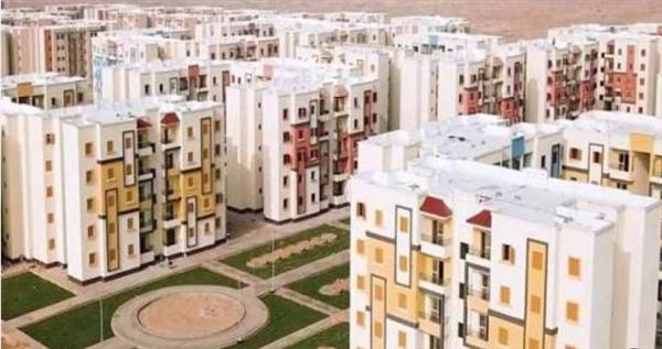 وزير الإسكان يتابع عمليات طرح وتنفيذ وحدات سكن لكل المصريين