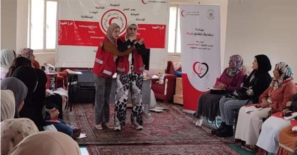 الهلال الأحمر يواصل فعاليات مبادرة “بإيديك تنقذي حياة” في محافظات الجمهورية