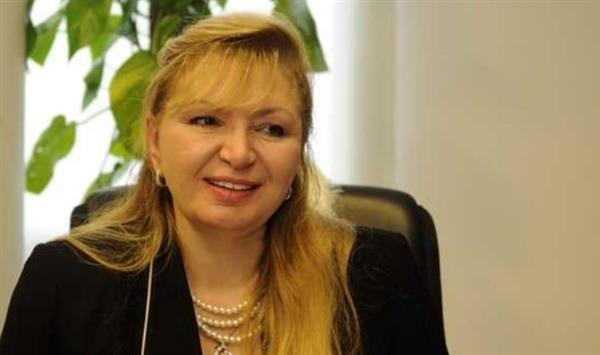 خاص| سهر الدماطي: تثبيت الفائدة لن يؤثر على عمليات الإيداع والإقراض