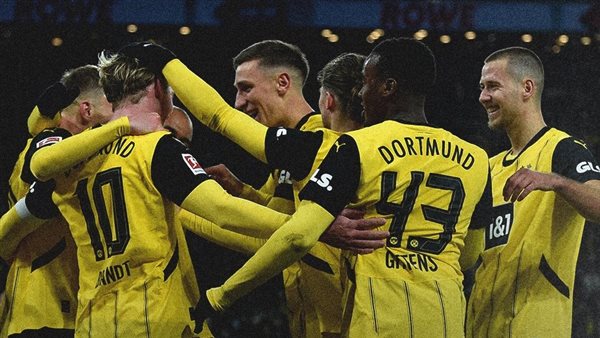 الدوري الألماني .. بوروسيا دورتموند يفوز على فرايبورج برباعية نظيفة