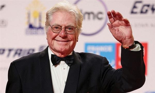 حسين فهمي : سعيد بكل الأفلام المصرية التي شاركت في المهرجان