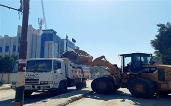   رفع 9600 طن مخلفات هدم مباني بالطرق المؤدية لدير المحرق في أسيوط