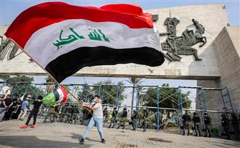   إسرائيل تتعرض لهجوم صاروخي كبير من لبنان يخلف دمارا في تل أبيب وحيفا