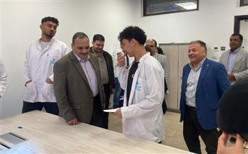 إقبال الطلاب على التصويت بانتخابات الاتحادات بـ جامعة بنها الأهلية