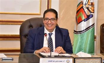   رئيس جامعة القاهرة يتابع سير العملية الانتخابية