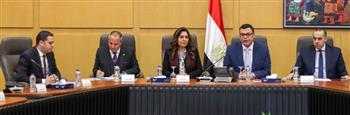   3 وزراء ومحافظ بورسعيد يبحثون مقترحات تنفيذ مشروعات سكنية لأهالي المحافظة