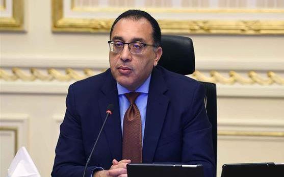 رئيس الوزراء يفتتح الملتقى والمعرض الدولي للصناعة.. بث مباشر