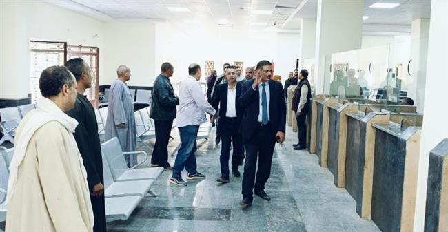 محافظ أسيوط يوجه القيادات بمتابعة "حياة كريمة" 