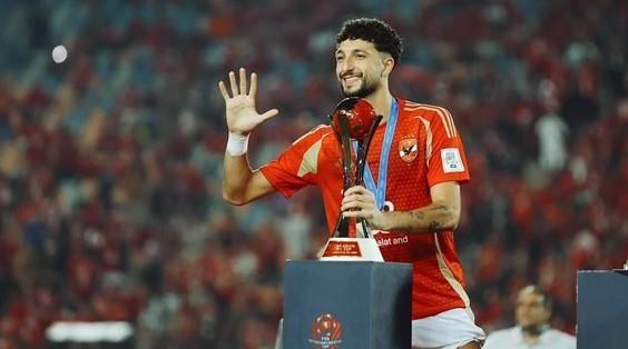 طبيب الأهلي يرفض سفر وسام أبو علي إلى جنوب إفريقيا