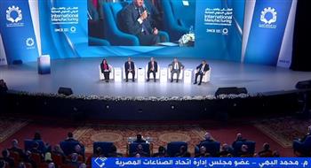   عضو مجلس الصناعات المصرية يوضح أهم مشاكل المصنعين خلال الفترة الأخيرة