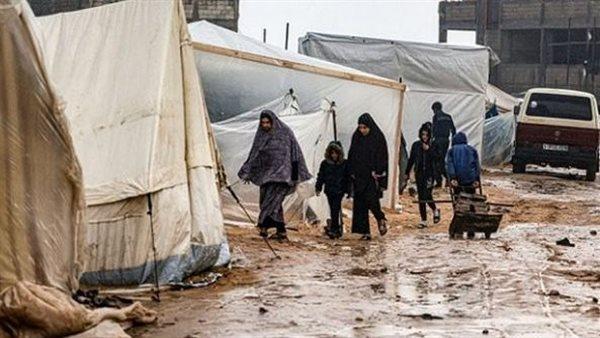 الدفاع المدني بغزة: 10 آلاف خيمة بالقطاع تضررت بسبب الأمطار
