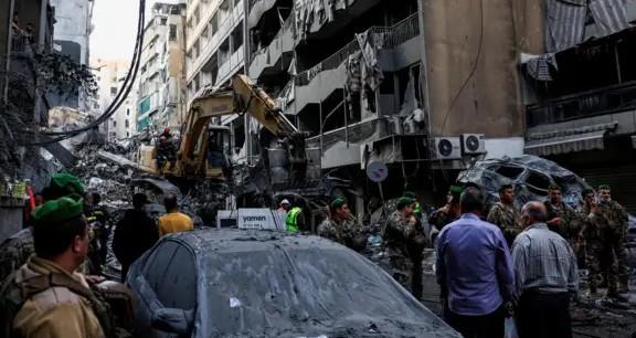 غارات إسرائيلية تستهدف مخيم للاجئين الفلسطينيين في صور 
